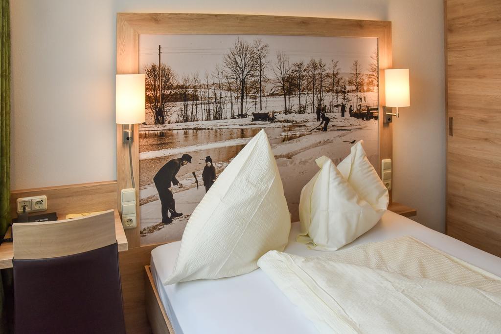 Landhotel Schnupp Neudrossenfeld Eksteriør billede