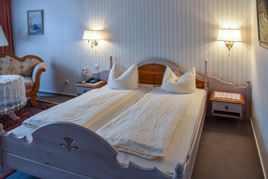 Landhotel Schnupp Neudrossenfeld Eksteriør billede